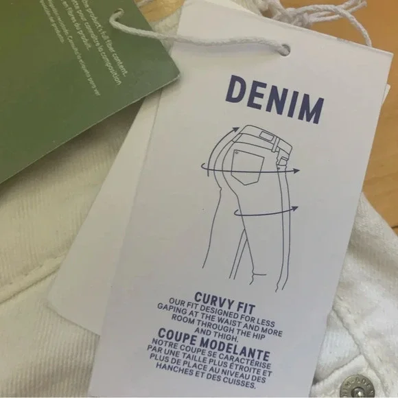 H&M White Denim Jeans Curvy Fit Baggy Low Waist Womens Size 6 New with tag - Picture 5 of 5